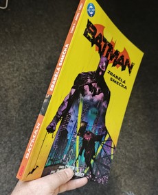 Batman: Zbabělá smečka - chyba na obálce